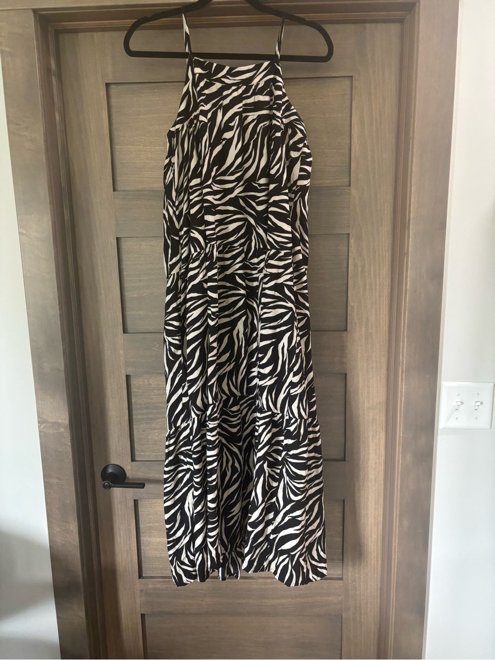 Time and Tru Black and White Zebra Maxi Dress with pockets
